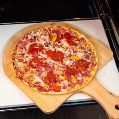 Buxibo 2in1 Pizzasteen - Voor BBQ & Oven - Inclusief Serveer Plank - Pizzabord/Pizzaplank - 30.5 X 38.1 X 1.4 Cm -Barbecue Benodigdheden Winkel 1200x1200 598