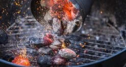 THM Houtskoolbriketten - Voordeelpak - 18kg -Barbecue Benodigdheden Winkel 1200x642 2