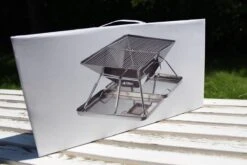 United Entertainment - Opvouwbare Houtskoolbarbecue - RVS - Met Koffer En Draagtas 17 United Entertainment - Opvouwbare Houtskoolbarbecue - RVS - Met Koffer En Draagtas -Barbecue Benodigdheden Winkel 1200x800 11