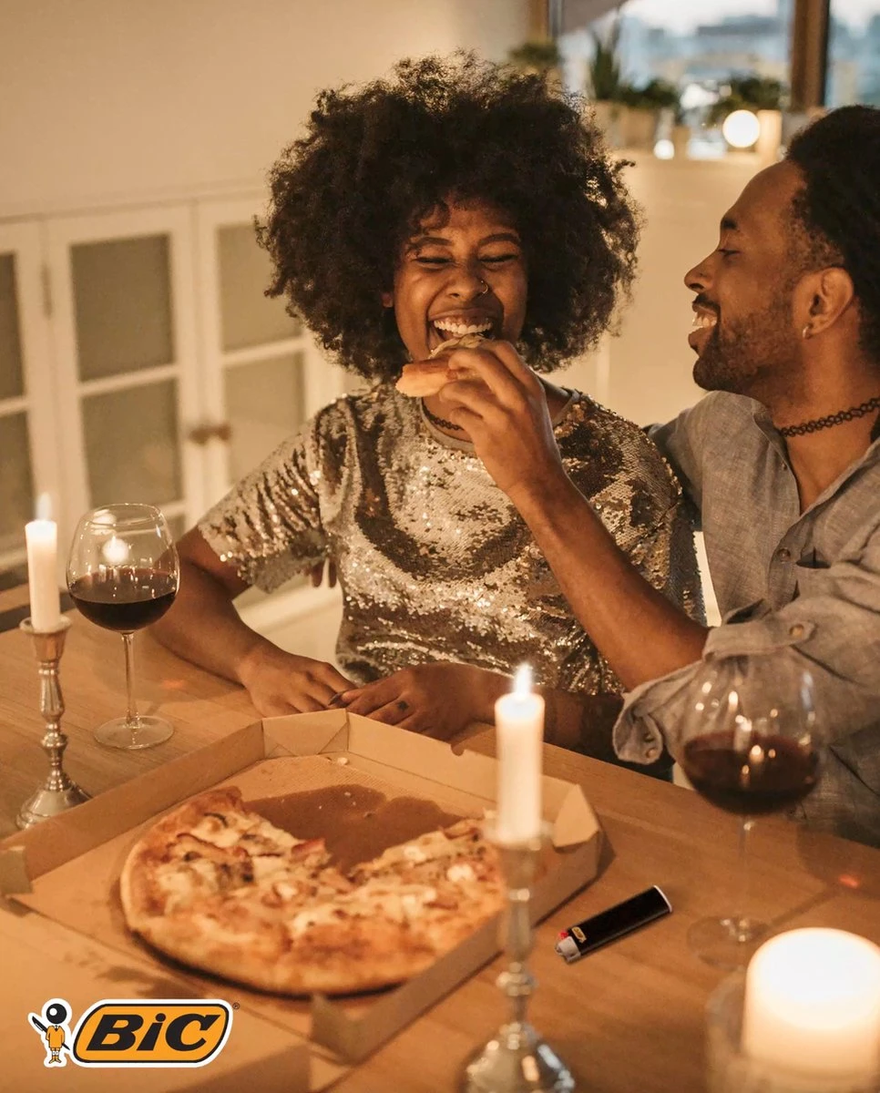 BIC Multifuntionele Aansteker Megalighter Voor Oa BBQ En Kaarsen - 2 Stuks - Lange Aanstekers - Kindveilig 6 BIC Multifuntionele Aansteker Megalighter Voor Oa BBQ En Kaarsen - 2 Stuks - Lange Aanstekers - Kindveilig - Afbeelding 4